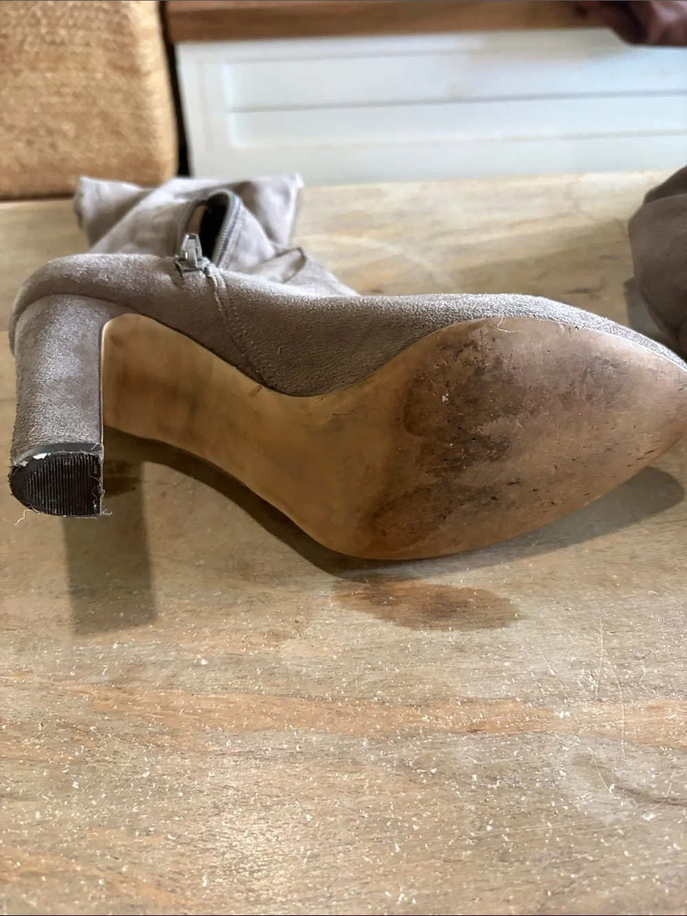 N/A elegant taupe
